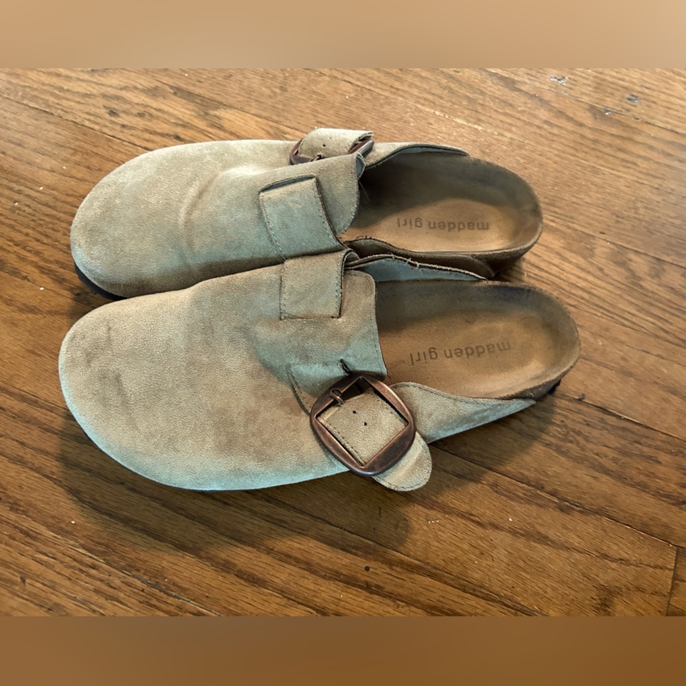 Madden Girl Prim Clogs, 8.5 Women’s